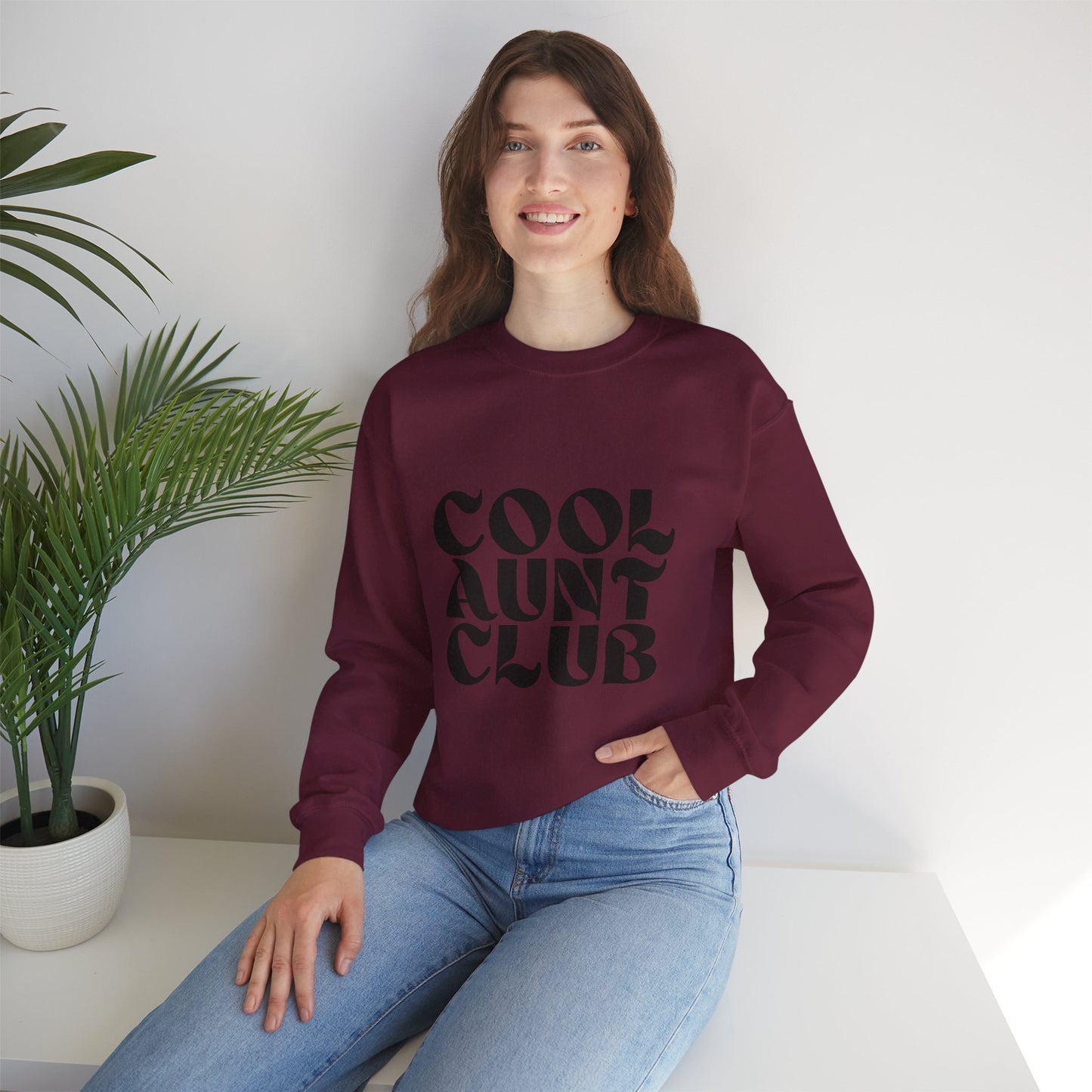 “Cool Aunt Club” Sweatshirt - Floral Graphic Crewneck for Stylish Aunts
