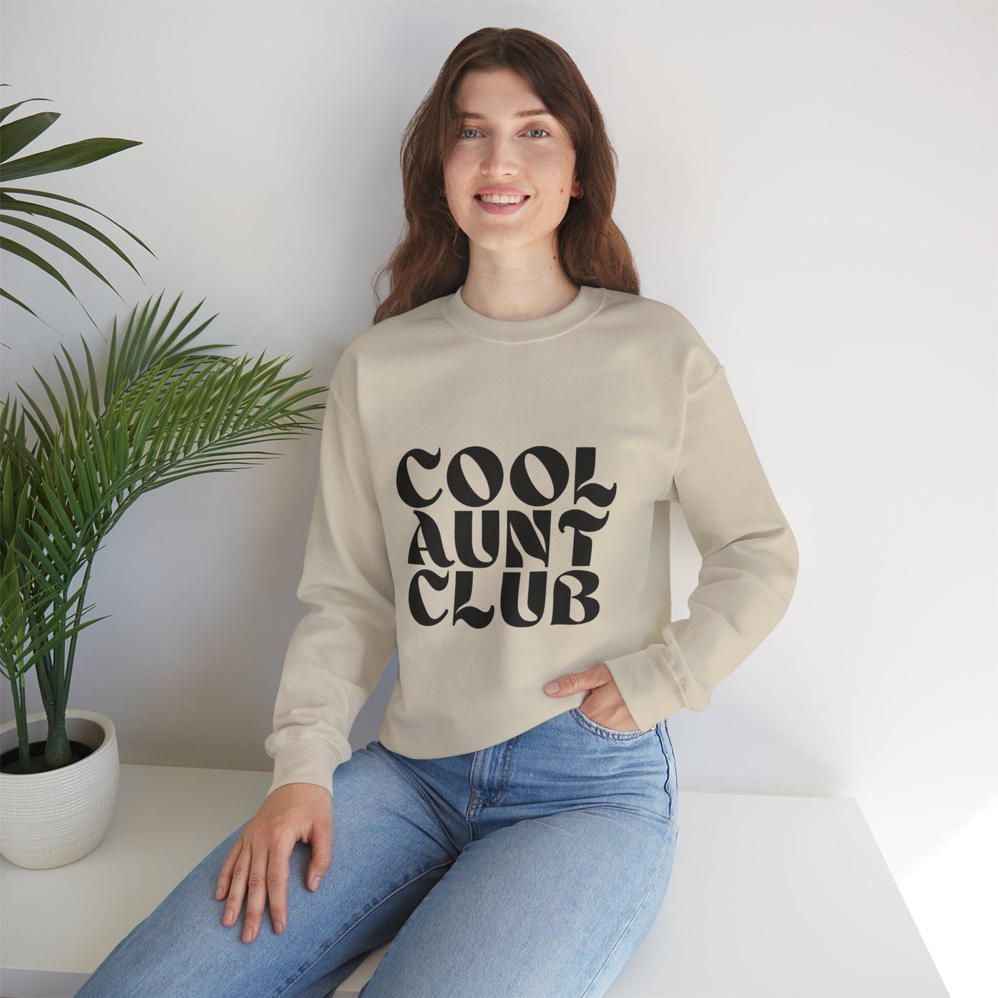“Cool Aunt Club” Sweatshirt - Floral Graphic Crewneck for Stylish Aunts